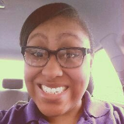 Stephanie Roberson Photo 25