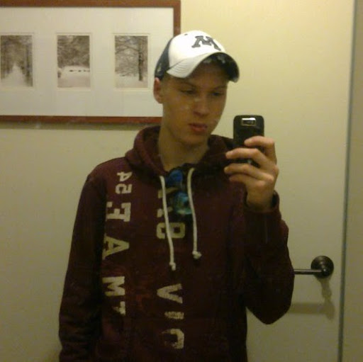 Josh Kendrick Photo 9