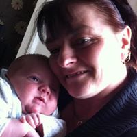 Jane Bailey Photo 41