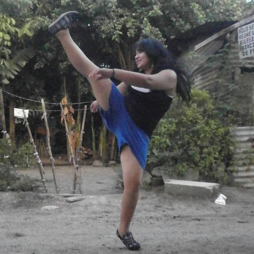 Julio Aviles Photo 36