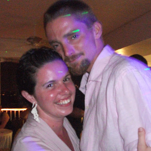 Michelle Anderson Photo 34