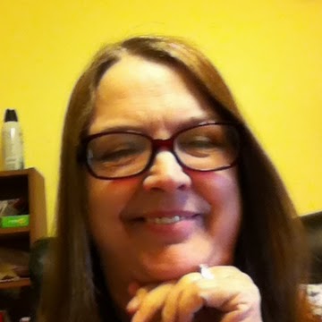 Anne Ward Photo 21