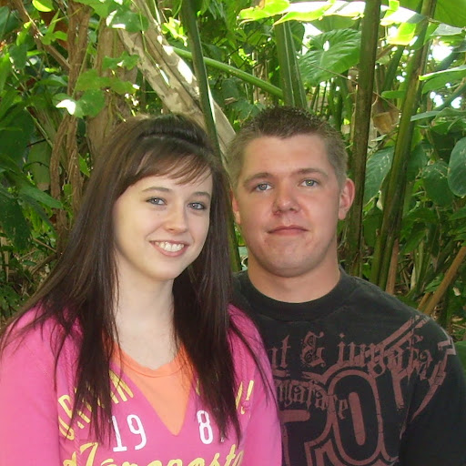 Samantha Caldwell Photo 35
