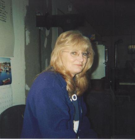 Sandra Davis Photo 17