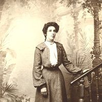 Esther Allen Photo 8
