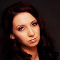 Catherine Driggers Photo 6