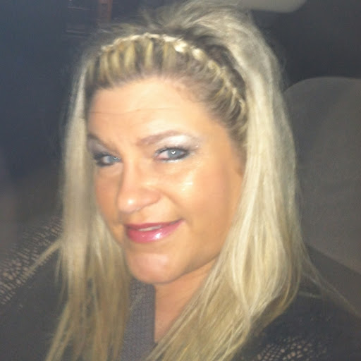 Renee Maxey Photo 14