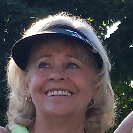 Debi Saunders Photo 2