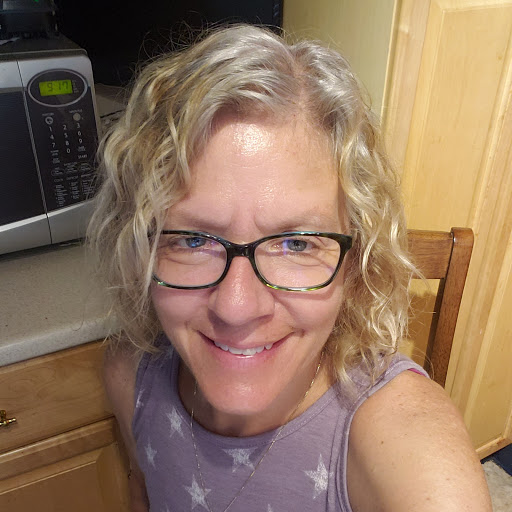 Connie George Photo 34