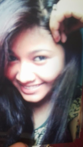 Julie Ansari Photo 5