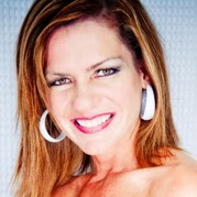 Kathleen Moore Photo 22