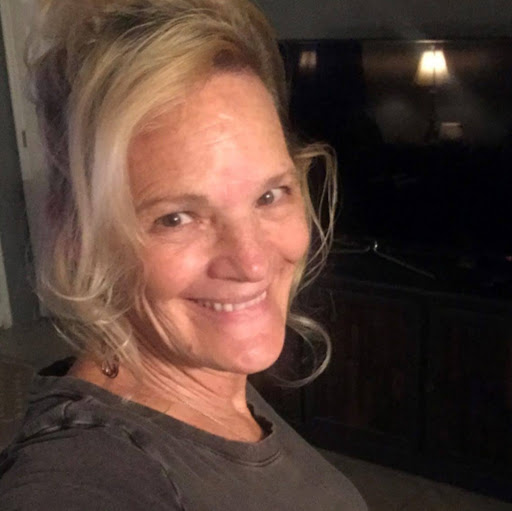 Debra Gregory Photo 32
