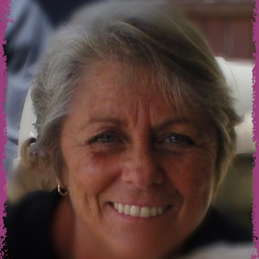 Sandy Hendricks Photo 14