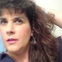 Laura Mcmillan Photo 27