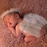 Lisa Hooper Photo 37