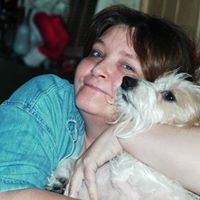 Stephanie Robbins Photo 39