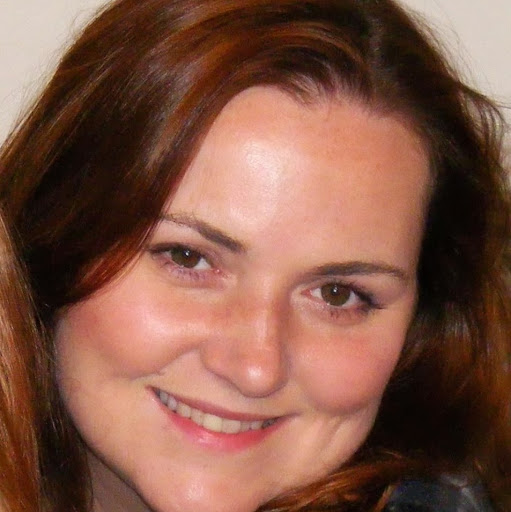 Julie Guthrie Photo 22