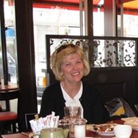 Cynthia Webb Photo 38