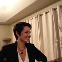 Renee Rowe Photo 18