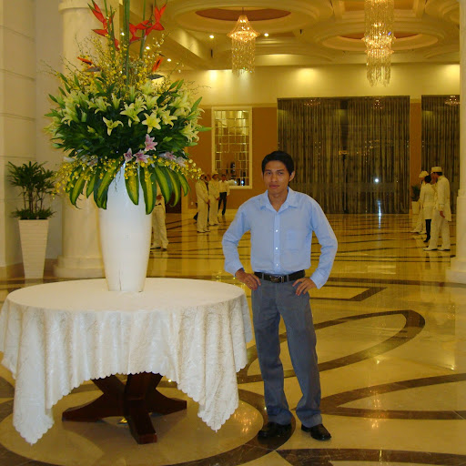 Vu Hoang Photo 29