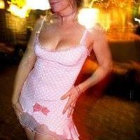Emma Lynch Photo 12