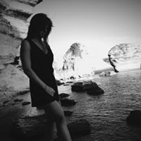 Laurie Paris Photo 16