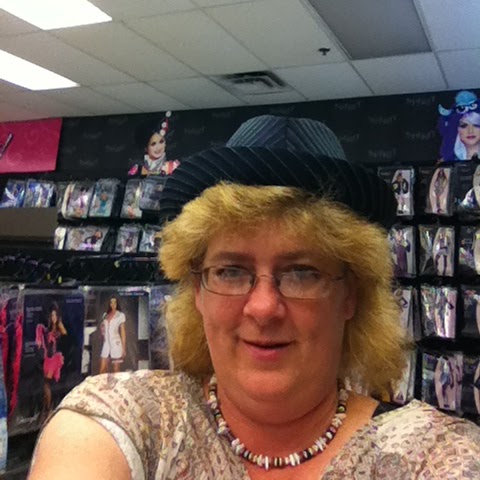 Debbie Harris Photo 12