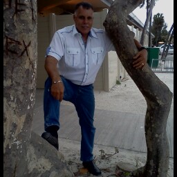 Luis Segarra Photo 22