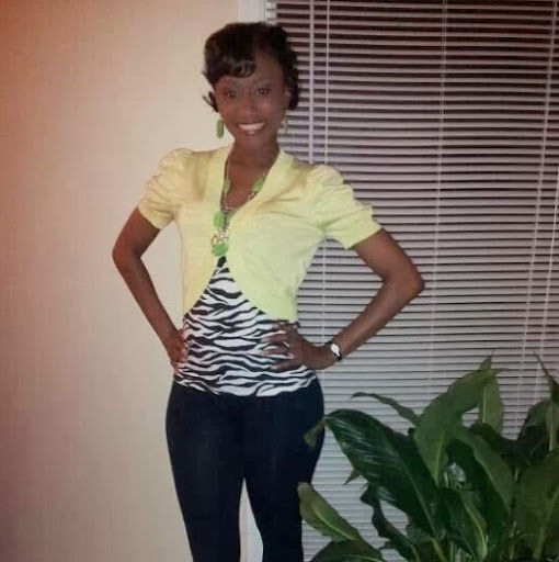 Kimberly Lowe Photo 14