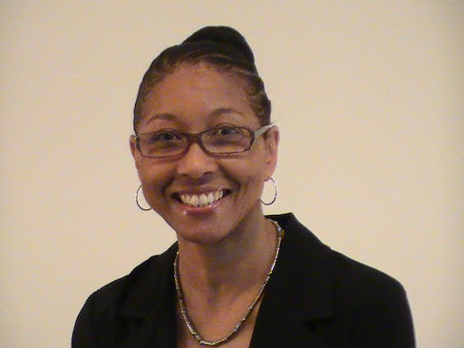 Regina Robinson Photo 15