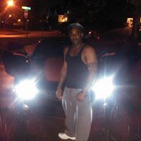 Robert Stephens Photo 22