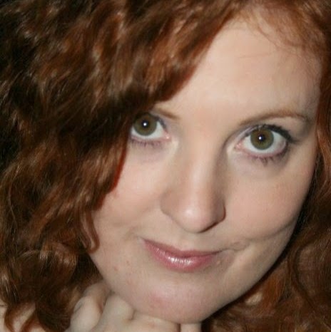 Sarah Dunn Photo 43