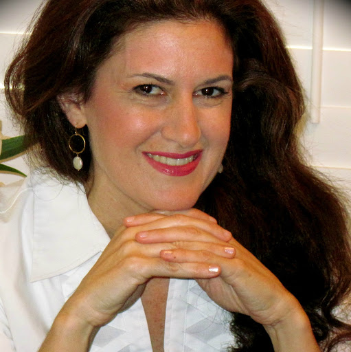 Julie Michael Photo 32