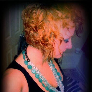 Rebecca Elliott Photo 6