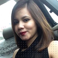Jill Robles Photo 7