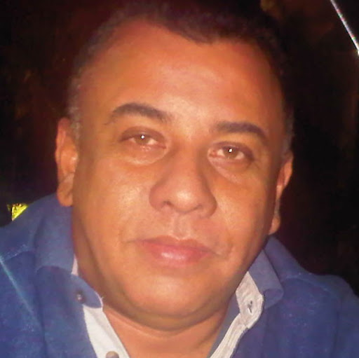 Isidro Rodriguez Photo 21