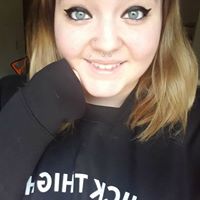Danielle Fleming Photo 27
