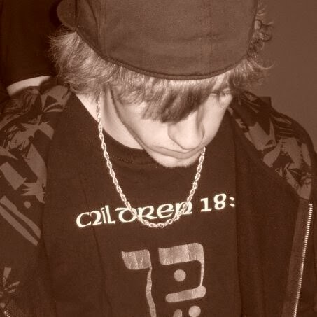 Andrew Schuster Photo 30