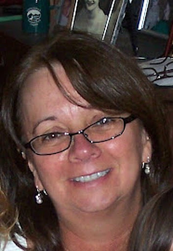 Sherry Knowles Photo 9