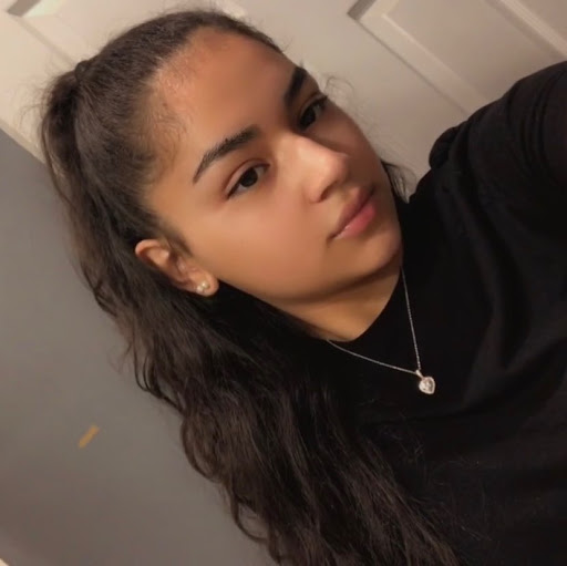 Michelle Torres Photo 45