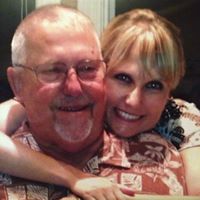 Julie Parton Photo 27