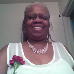 Cynthia Montez Photo 14