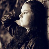 Laura Weerts Photo 2