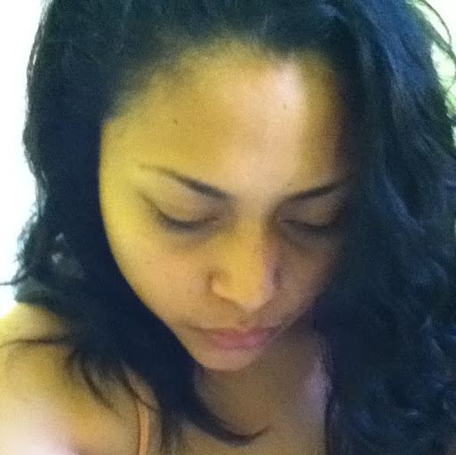 Ruth Velazquez Photo 15
