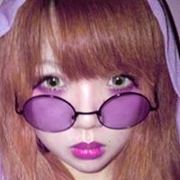 June Yu Photo 19