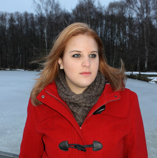 Annabelle Lang Photo 1