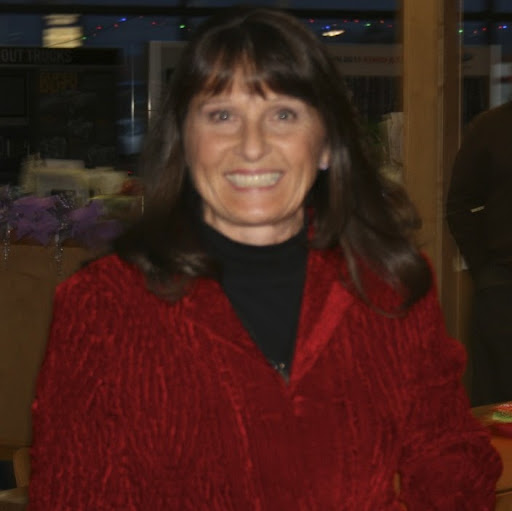 Gloria Perry Photo 10