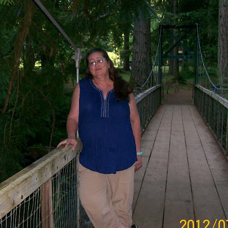 Debbie Simons Photo 7