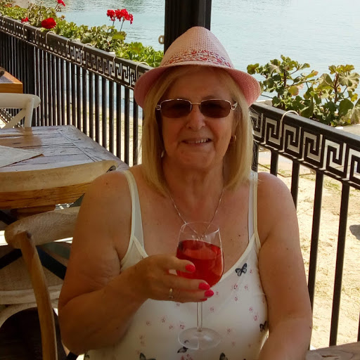 Brenda Read Photo 28