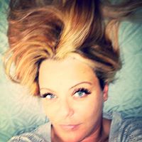 Stephanie Evans Photo 19